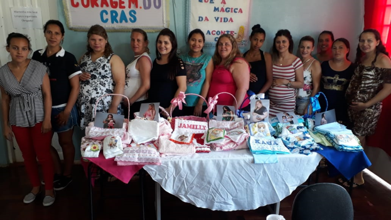 CHÁ DE BEBÊ DAS GESTANTES 